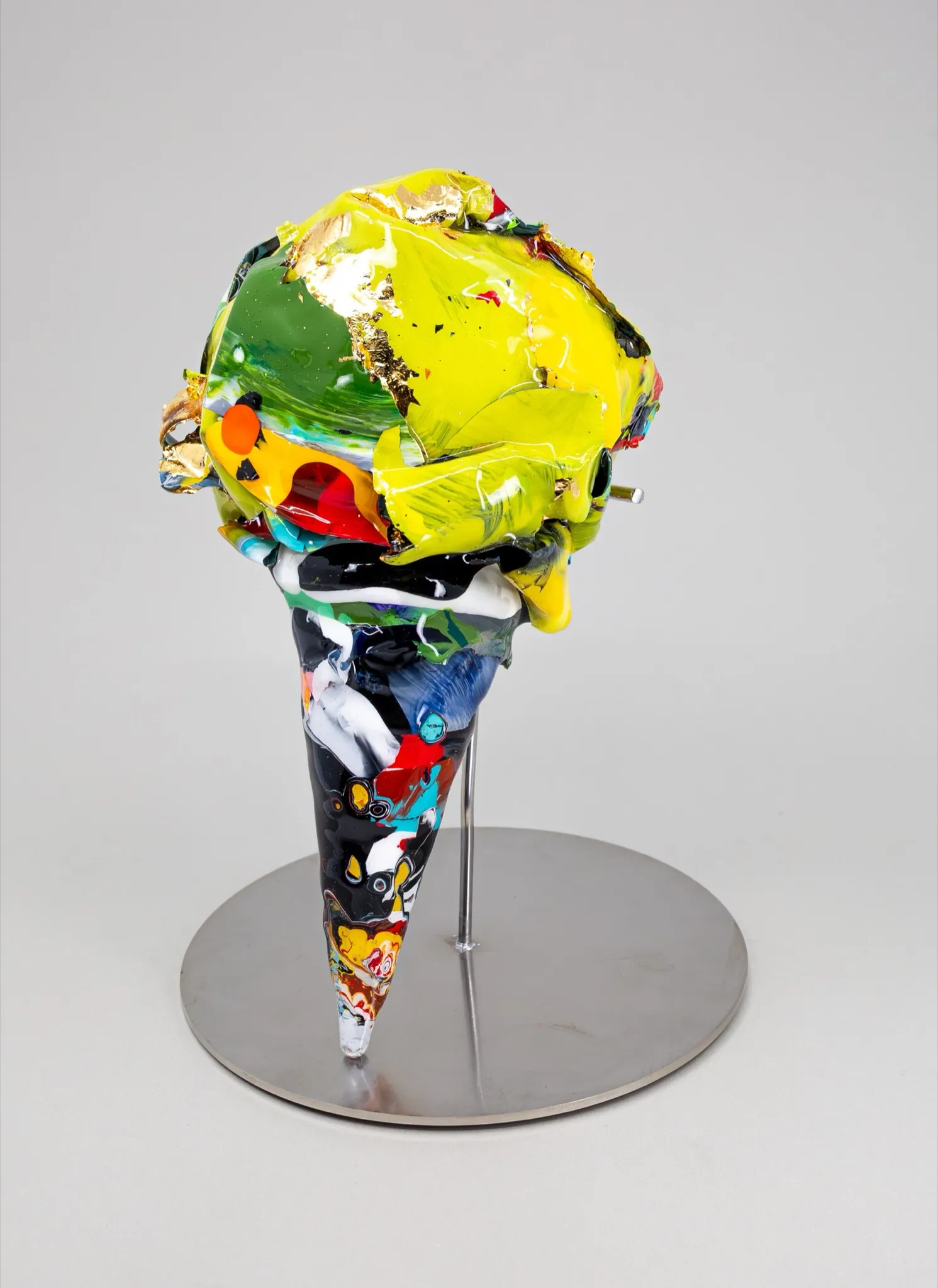 Ice Cream 조형 4점 — Slimer · Spider Man · The Return of the King · LOVE ME (각 13×13×18cm · Acrylic paint · Resin · Stainless steel · 2024) · 강민석 Minseok Kang