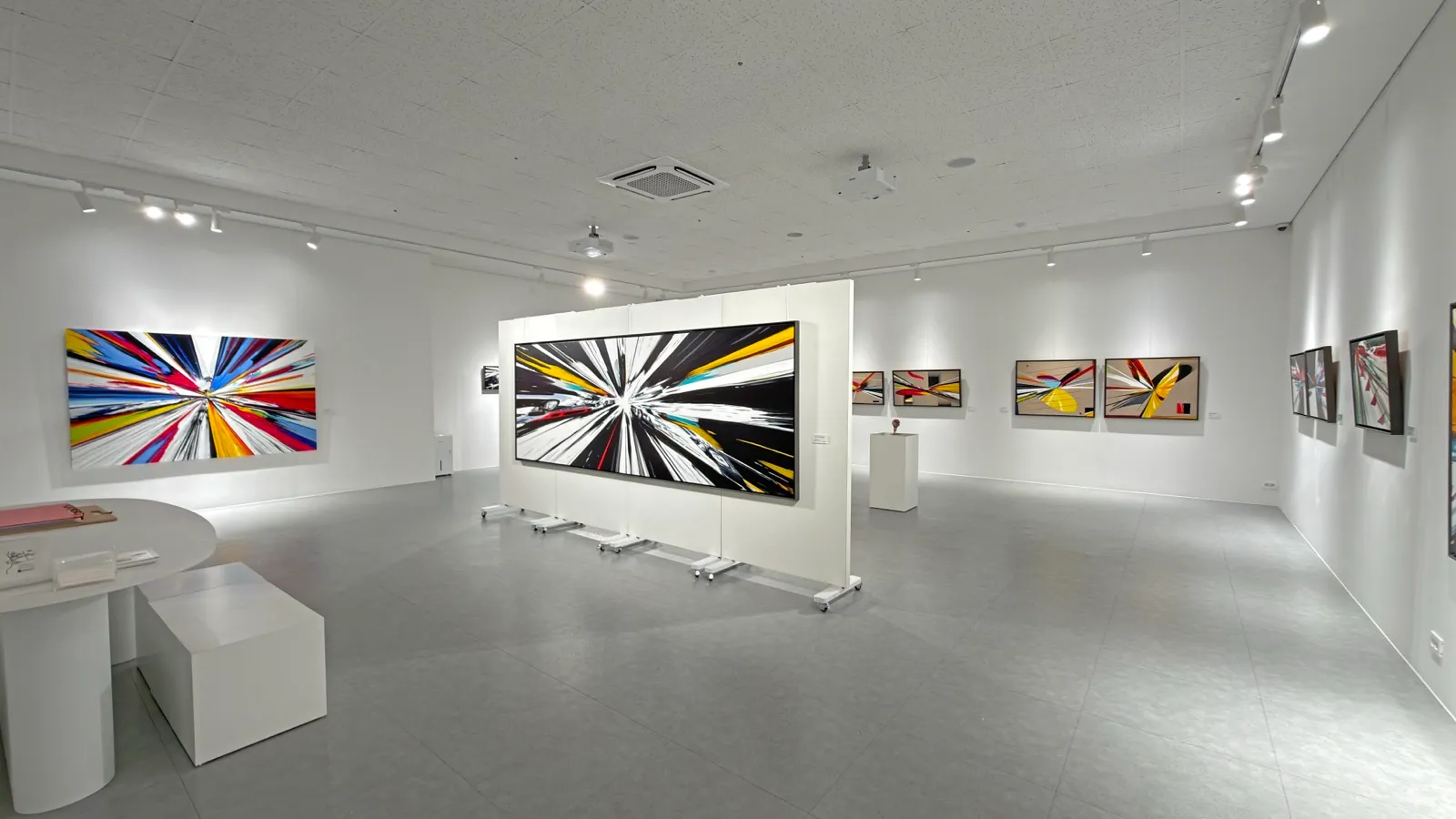 갤러리유피 · 부산 · 전시 전경 (14점) (6) · 강민석 Minseok Kang