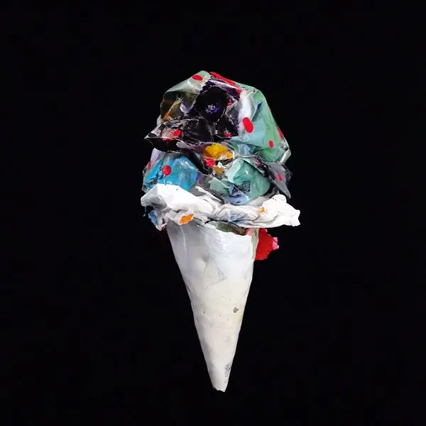 강민석 Minseok Kang, Ice Cream No.18 — 루프로 재생되는 아이스크림 형태의 단채널 영상, Single-channel video