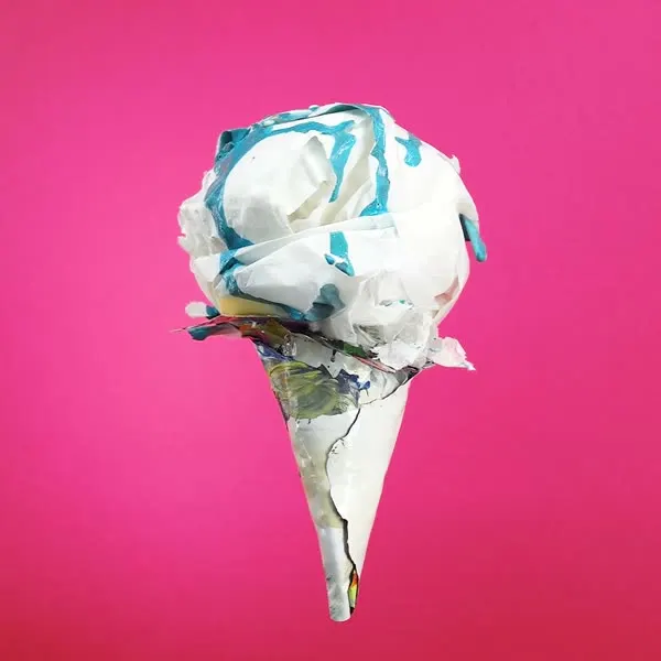 강민석 Minseok Kang, Ice Cream No.43 — 루프로 재생되는 아이스크림 형태의 단채널 영상, Single-channel video