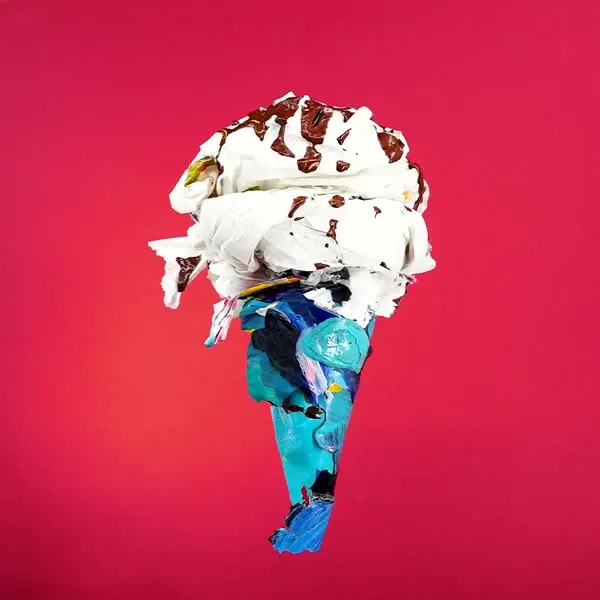 강민석 Minseok Kang, Ice Cream No.45 — 루프로 재생되는 아이스크림 형태의 단채널 영상, Single-channel video