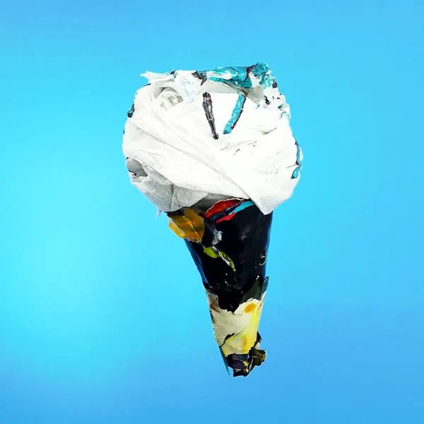 강민석 Minseok Kang, Ice Cream No.46 — 루프로 재생되는 아이스크림 형태의 단채널 영상, Single-channel video
