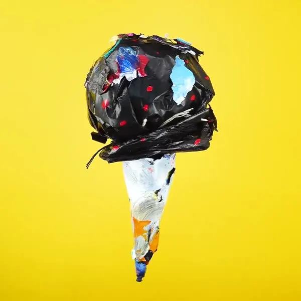 강민석 Minseok Kang, Ice Cream No.51 — 루프로 재생되는 아이스크림 형태의 단채널 영상, Single-channel video